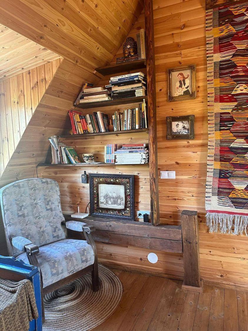 Big Family Apartment In Breb'S Cosy Barn Room photo